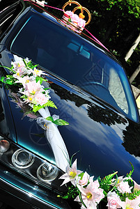 结婚车粉色订婚结婚对象奢华交通花束方式窗户车辆高清图片