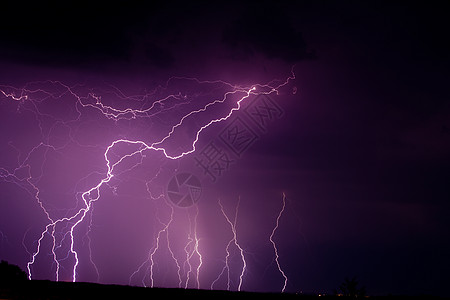 闪电霹雳风暴暴风雨天空天气图片