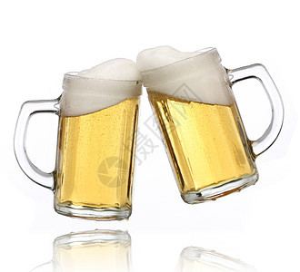 喝啤酒庆祝面包庆典饮料玻璃啤酒液体金子运动眼镜泡沫气泡背景图片