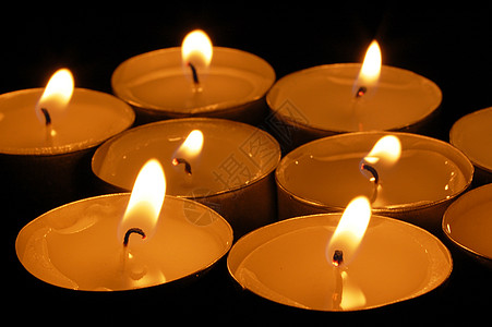 浪漫的蜡烛火焰黑色健康背景图片