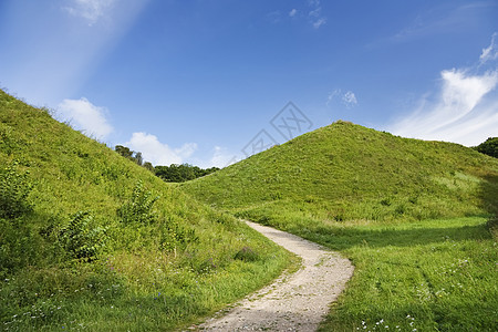 夏季青山农村空气国家农田风景旅行牧场天气环境草地图片