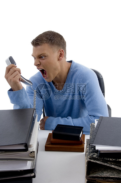 男人在电话上大喊大叫办公室男性公司姿势商务商业青年电讯成人人士图片