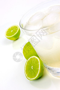 Lemon Lime 和比特机瓶装药类柠檬行星绿色矿物淬火生态口渴玻璃图片