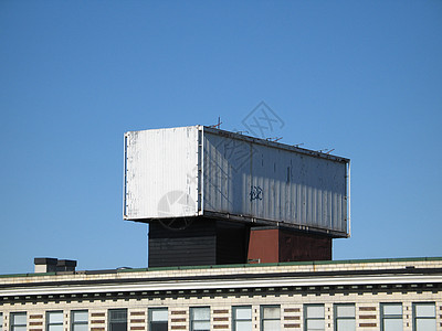 建筑物上的空空广告牌建筑建筑学宣传广告背景图片