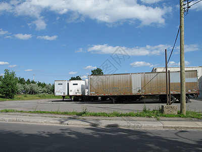 停车的面包车拖车公园船运工业运输货车图片