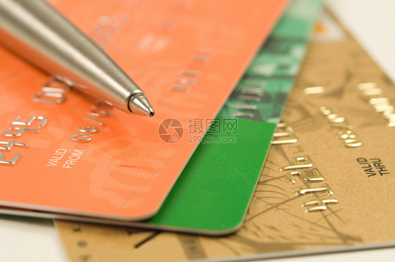 信用卡堆积中的笔鉴别商业银行业贷款金融宏观信用墨水金子过期图片