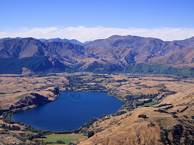 皇后镇和显著地区范围远足火山旅行城市全景天线奇异果旅游顶峰山脉图片