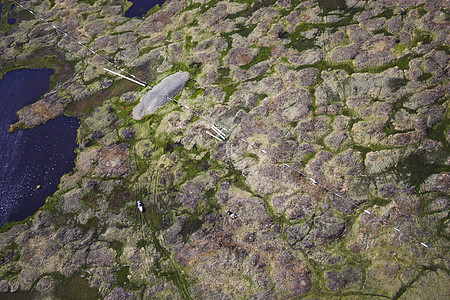 空中照片背景绿色苔原白色蓝色空气冻土航班直升机飞机多边形图片