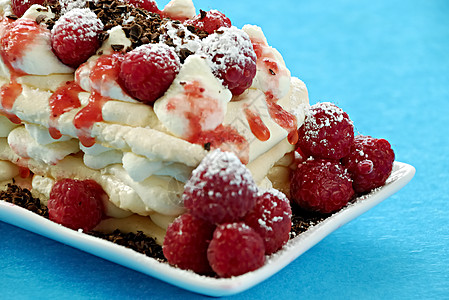 草莓巴夫洛娃奶油蛋白饮食蛋糕酥皮浆果水果覆盆子巧克力图片