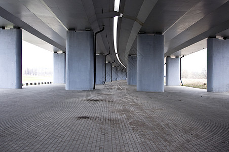 混凝土桥建造现代的高清图片