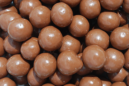 巧克力球糖果纪念日甜点棕色周年牛奶背景图片