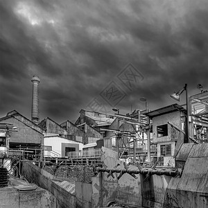 旧废弃工厂机械制造业工程建造地面金属废墟商业技术力量图片