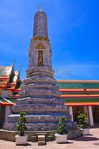 石塔石头旅行寺庙旅游信仰佛教徒文化宗教佛塔游客图片