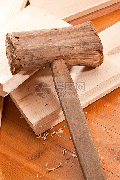木锤梳妆台木头锤子手锯工具图片