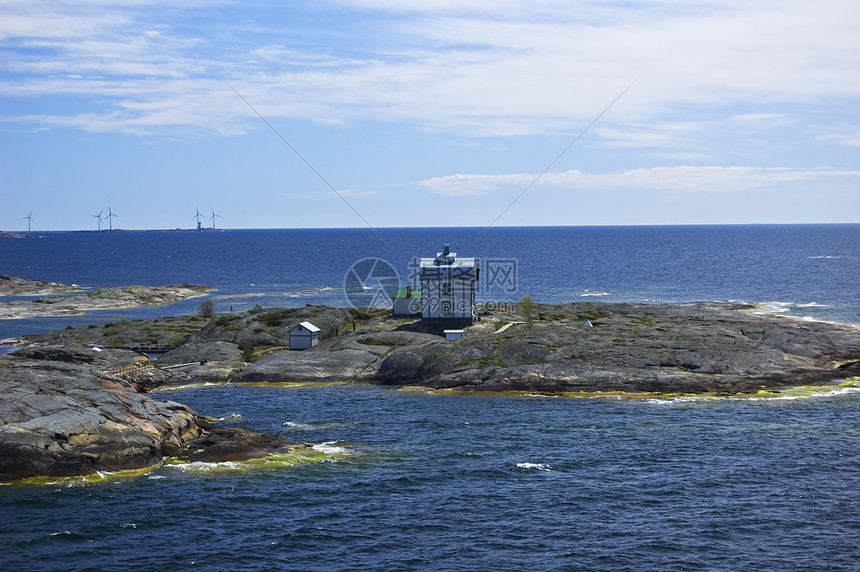 瑞典群岛房子支撑风景海岸天空海浪悬崖海洋乐趣岩石图片