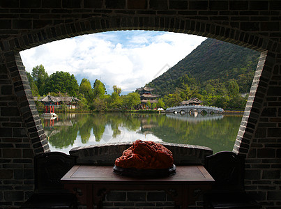 旅游的风景农村反射高清图片