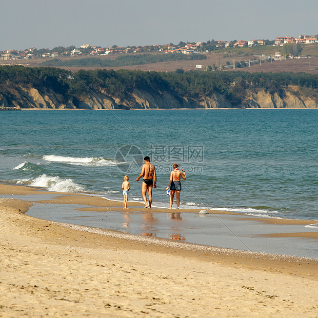 在Obzor镇附近的海滩散步图片