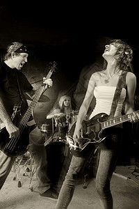 摇滚乐队表演岩石音乐会男性摇滚乐歌手歌曲乐趣娱乐艺人乐器图片