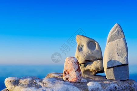 升至以上岩石石头海洋卵石海滩海岸图片