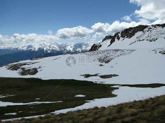 主要高加索山脊一条路线解脱全景草甸旅游冰川文件植物群距离旅行图片