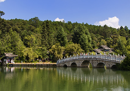 贾德春公园天空蓝色池塘风景绿色旅游寺庙树木观光图片