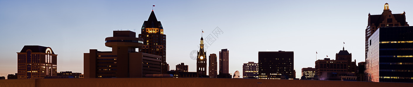 密尔瓦基全景组织办公楼景观市中心建筑学旅行日出摩天大楼建筑都市蓝色背景图片