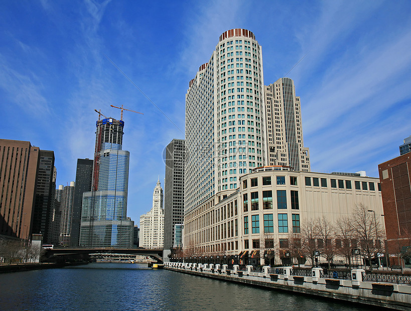 芝加哥高楼大楼的高层建筑海军住宅吸引力城市蓝色地标摩天大楼景观环形海报图片