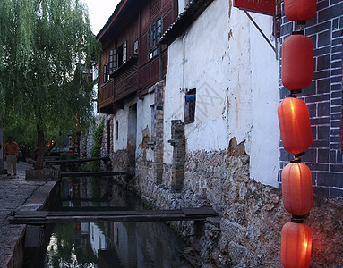 中国利江风景土地农场灯笼农村人行道溪流场地观光旅游图片