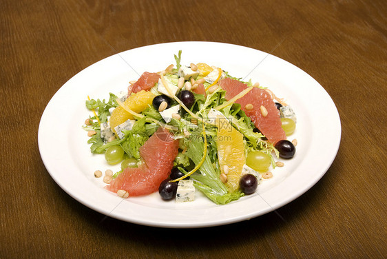 夏季沙拉水果坚果蔬菜午餐盘子菜单美食松子饮食桌子图片