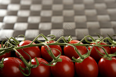 红番茄分支绿色美食健康几何学饮食厨房蔬菜盘子食物桌布图片