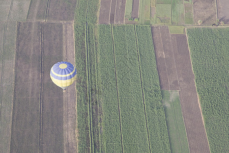 环流环绕气球情调飞行飞机天空场地异国航班旅行旅游气体图片