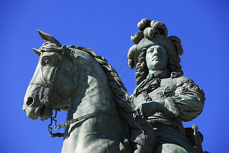 路易十四的雕像理事会历史青铜房子金属领导艺术力量国王奢华图片