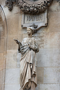 巴黎美丽的古典雕像背景图片