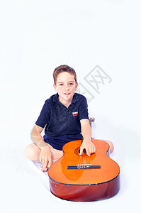 带吉他男孩小伙子字符串乐感男生音乐吉他教育声学图片