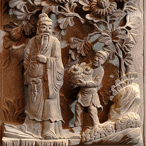 中国神的雕刻故事图片