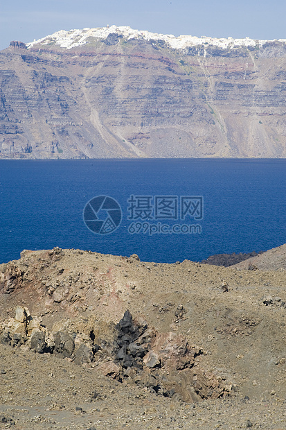 圣托里尼希腊海岸线场景目的地避暑胜地蓝色火山口娱乐异国景观支撑图片