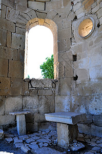 Ayios Titos圣泰斯巴西建筑寺庙地标蓝色教会石头考古天空窗户遗产图片