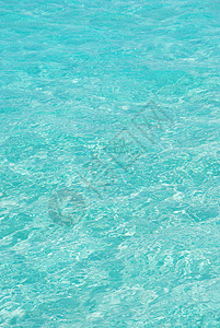 来自马尔代夫的蓝色和半流海洋水图片