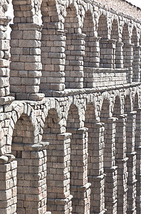 塞戈维亚的古老水渠旅行圆弧地标渡槽花岗岩石头纪念碑假期游客建筑学图片