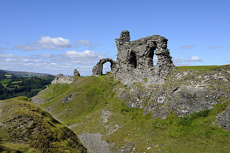 卡斯特利迪纳斯布兰石头蓝色麸皮城堡乡村灰色堡垒废墟图片