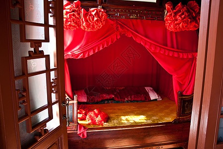 中华传统院式院舍传统旅行胡同寺庙红色房子图片