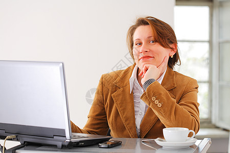 三八妇女节在职商业妇女快乐通讯女士衣领电脑白色成人女性咖啡技术背景