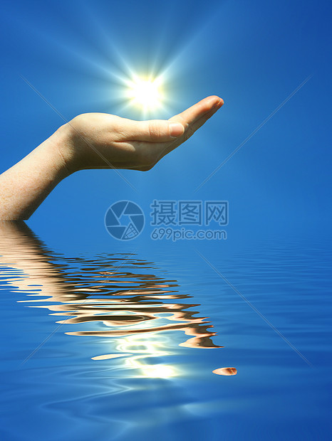 手捧太阳海浪天堂手指晴天温泉生态反射活力力量天空图片