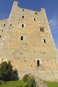 博尔顿城堡绿色天空棕色石头乡村堡垒图片