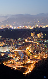 台北美丽的城市夜景摩天大楼天空戏剧性建筑学场景公寓街道房子蓝色建筑图片