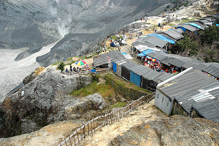 塔古库班普腊胡火山坑薄雾旅行乐趣文化爬坡传奇娱乐岩石社会火山图片