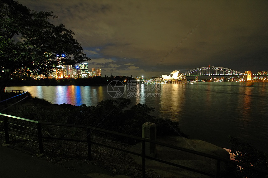 夜里悉尼摩天大楼旅游歌剧建筑学旅行植物建筑地标照片码头图片