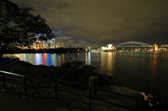 夜里悉尼摩天大楼旅游歌剧建筑学旅行植物建筑地标照片码头图片