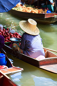 浮动市场女士小贩商务旅游吸引力旅行蔬菜传统水果帽子图片