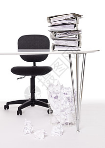 办公服务台椅子办公椅桌面白色纸篓秘书乱舞骚动讲坛活页夹图片